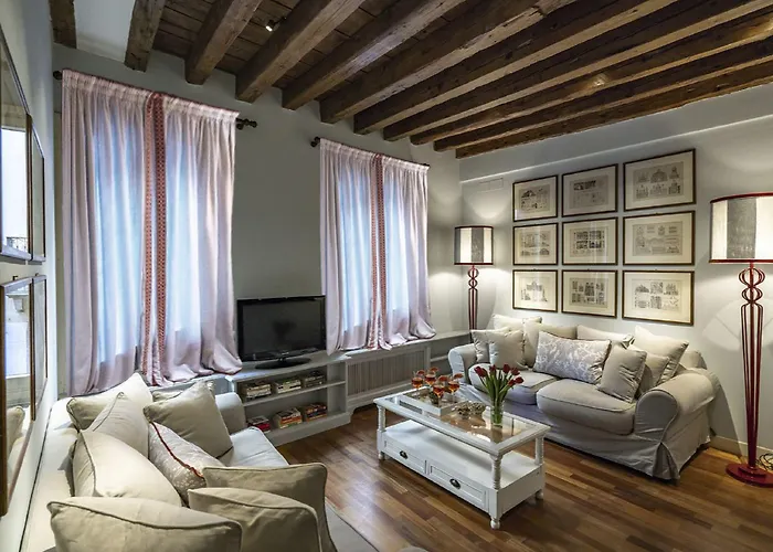 Ca' Belle Arti In Dorsoduro *