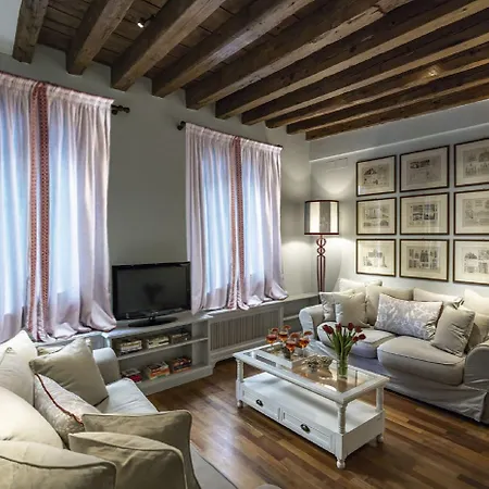 Ca' Belle Arti In Dorsoduro *